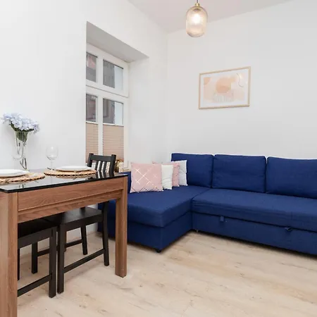 Studio Near River And Park By Rent Like Gdańsk