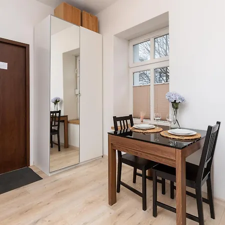 Studio Near River And Park By Rent Like * غدانسك